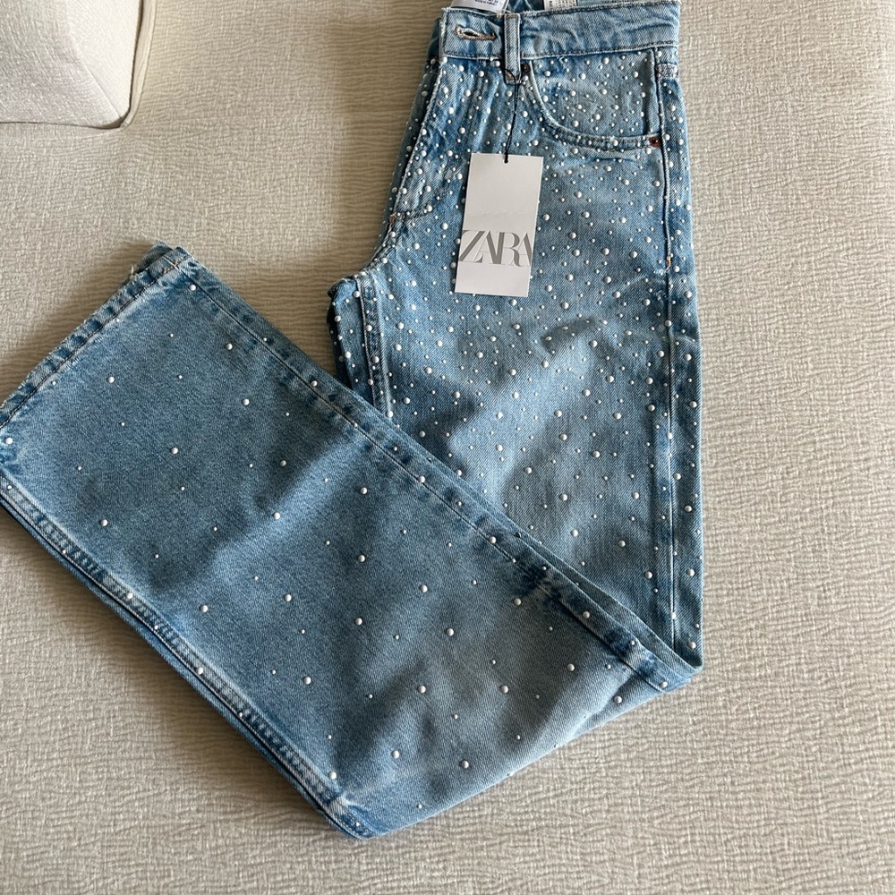 Zara Women's Blue Embellished Jeans